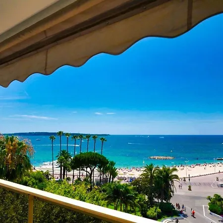Cannes Facing The Palais Des Festivals 아파트 *